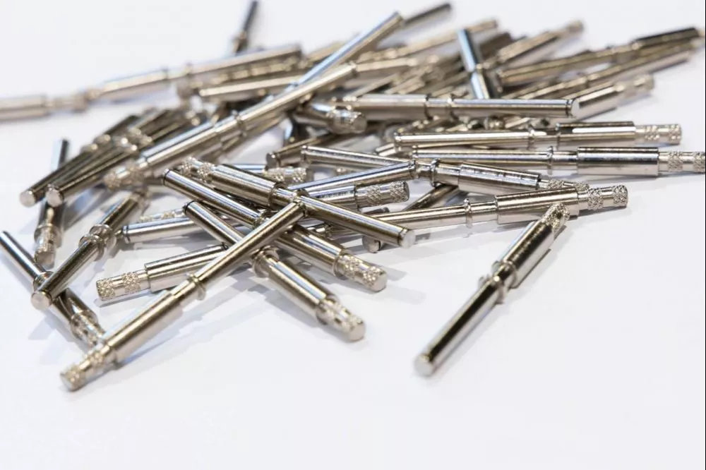 pièces en acier de décolletage et alliages aluminium